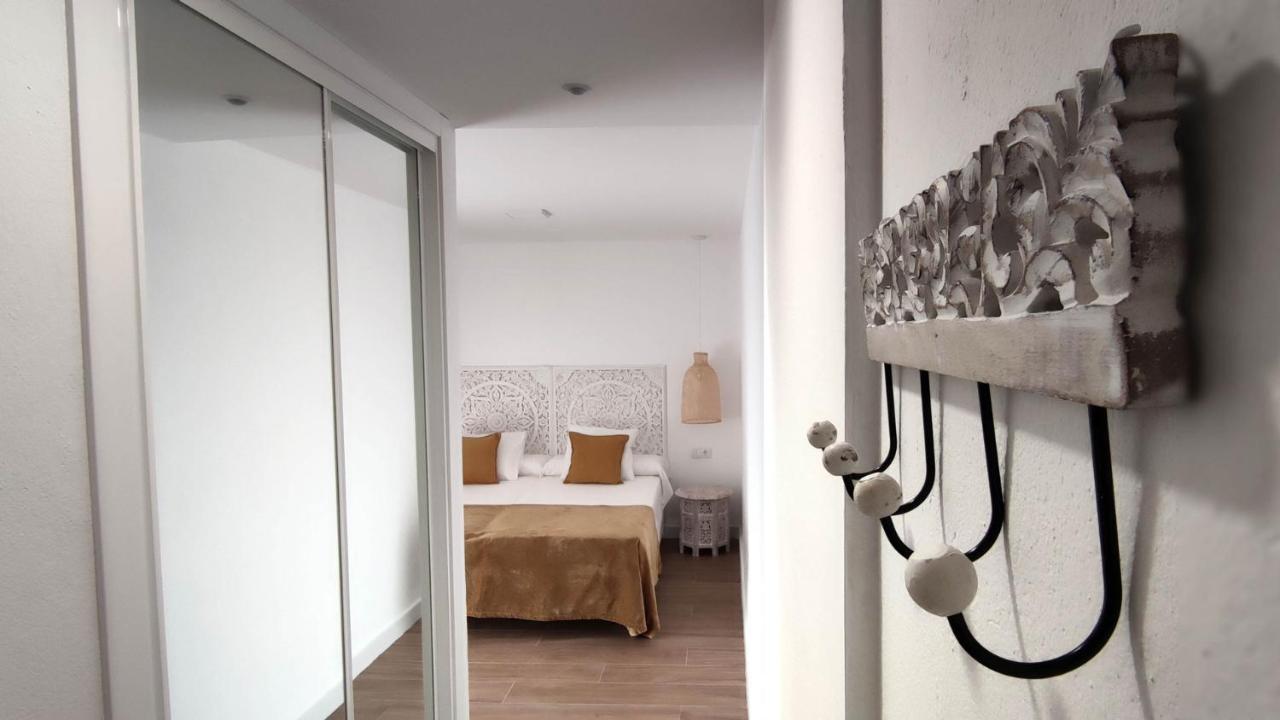 Hotel La Posada De Lola - Adults Only à Bolonia Extérieur photo