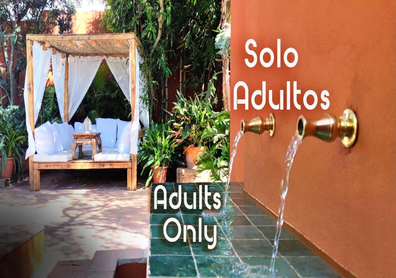 Hotel La Posada De Lola - Adults Only à Bolonia Extérieur photo